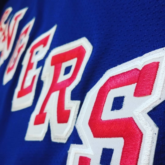 CCM Richter Rangers Stanley Cup NHL Hockey Jersey - Picture 3 of 8